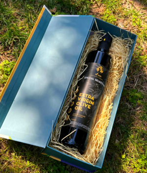 single gift box